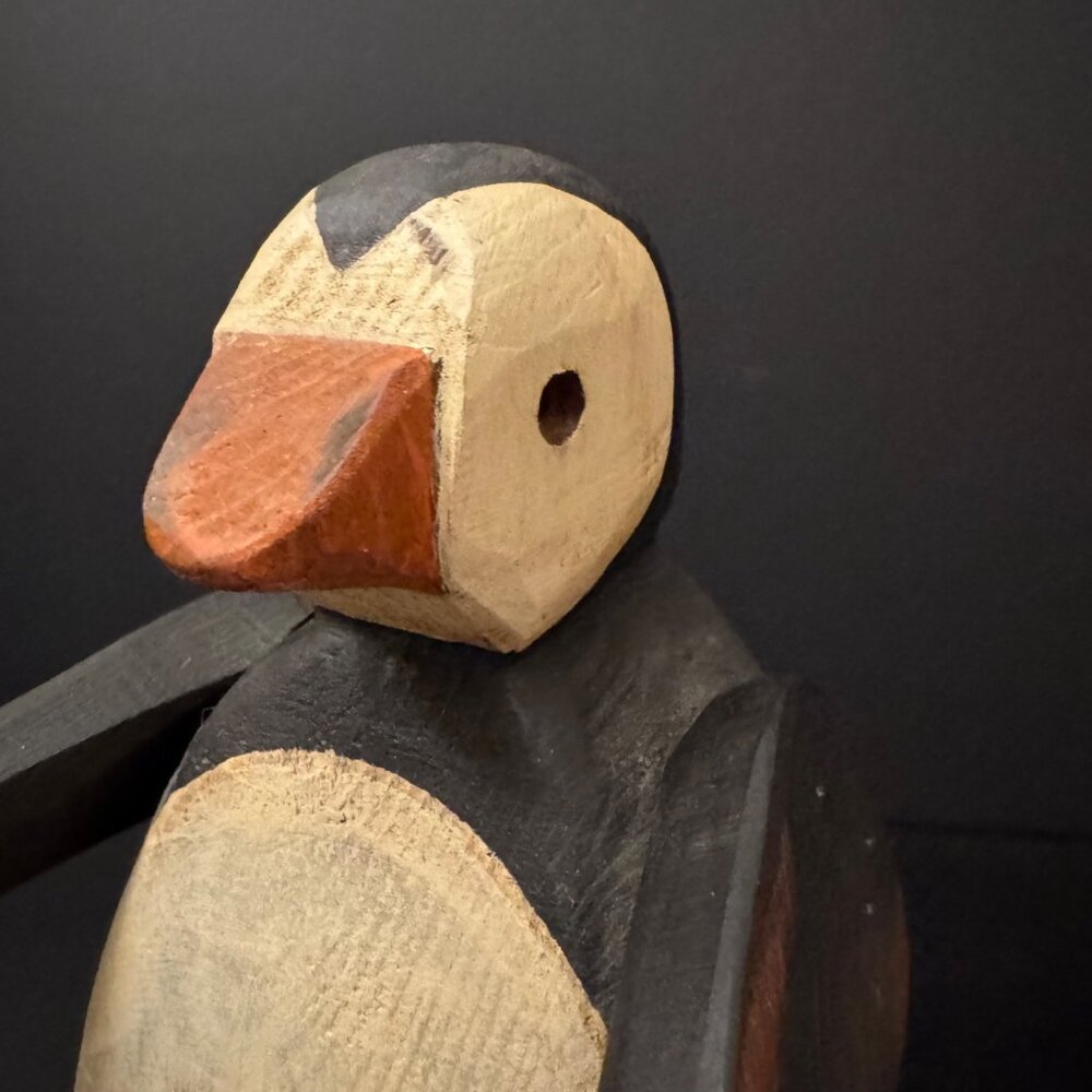 Hand-Carved Wooden Penguin Figurine Signed USKO Rustic Folk Art Wood - Picture 10 of 12